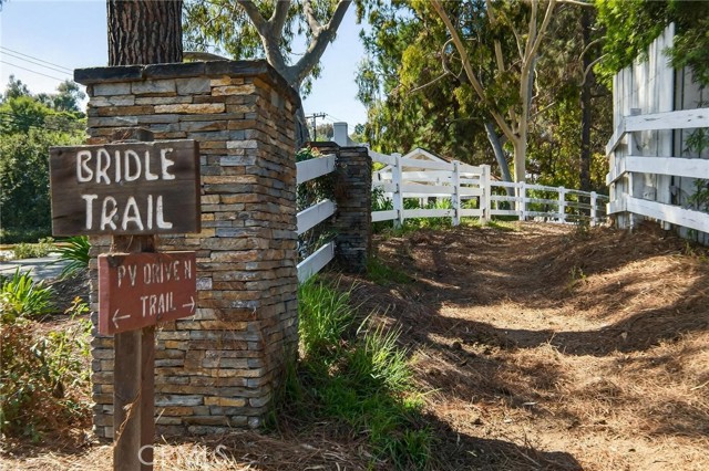 87 Dapplegray Lane, Rolling Hills Estates, California 90274, 5 Bedrooms Bedrooms, ,4 BathroomsBathrooms,Residential,For Sale,Dapplegray Lane,SB25233614