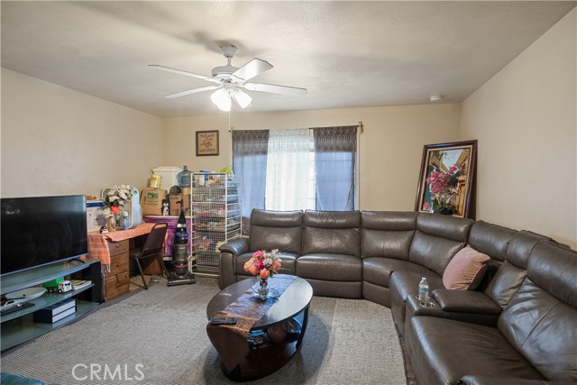 Detail Gallery Image 6 of 22 For 2277 E Gerard Ave, Merced,  CA 95341 - 3 Beds | 1 Baths