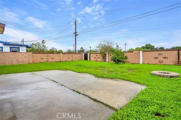 Detail Gallery Image 23 of 23 For 11012 Noble, –,  CA 91345 - 3 Beds | 2 Baths