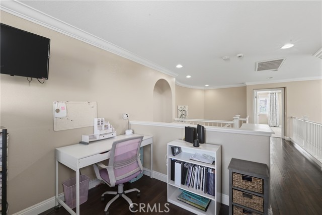 Image 26 of 37 For 27687 Fairmont