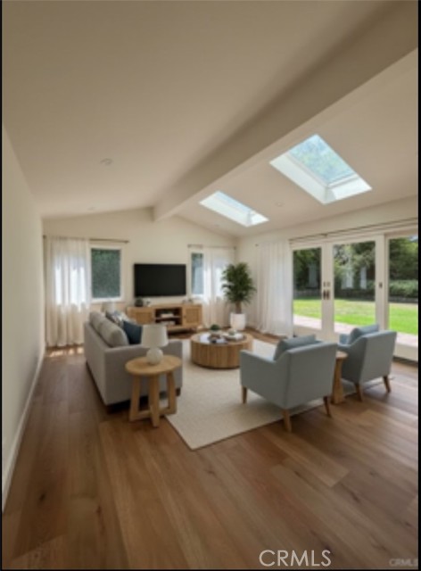 6908 Willowtree Drive, Rancho Palos Verdes CA: https://media.crmls.org/medias/5129927a-bf85-42af-8fa6-713454b2cb31.jpg