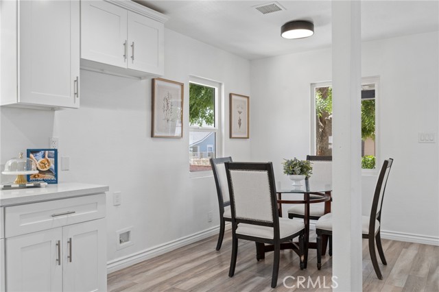 Detail Gallery Image 9 of 34 For 1123 Coronel St, San Fernando,  CA 91340 - 4 Beds | 3 Baths