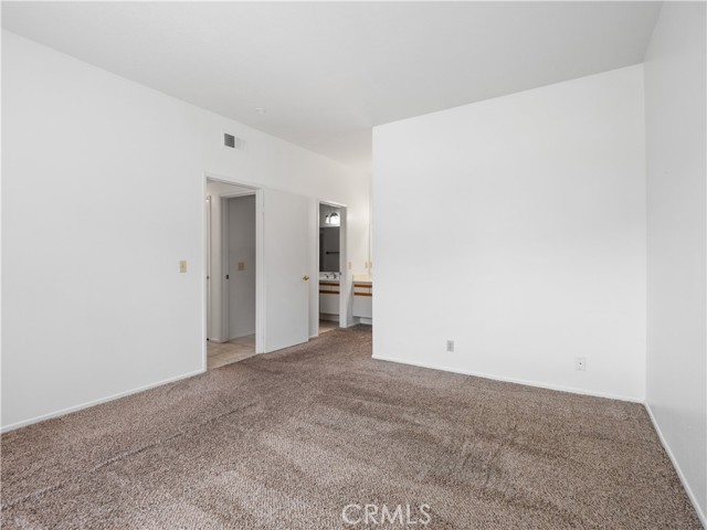 Detail Gallery Image 21 of 28 For 27644 Susan Beth Way #F,  Saugus,  CA 91350 - 2 Beds | 1 Baths