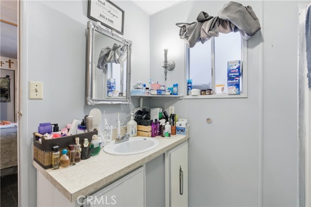 3753 East Ave. I, Lancaster CA: https://media.crmls.org/medias/512a4b90-e99b-4f72-bfa8-4b8ea1efd8da.jpg