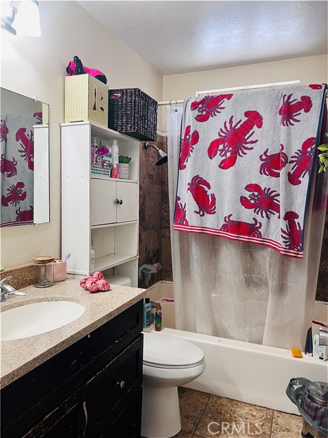 Detail Gallery Image 16 of 31 For 1190 S Thomas St, Pomona,  CA 91766 - – Beds | – Baths
