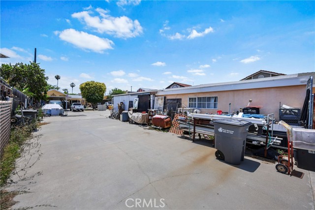 Image 5 of 18 For 546 220th Street