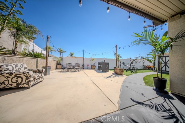 Detail Gallery Image 21 of 41 For 2786 Plaza Serena, Rialto,  CA 92377 - 3 Beds | 2 Baths