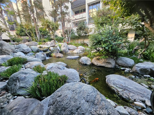 Front Image Thumbnail for CROC26046127