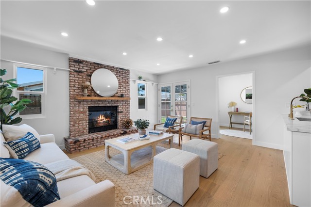 2720 Spreckels Lane, Redondo Beach, California 90278, 3 Bedrooms Bedrooms, ,2 BathroomsBathrooms,Residential,Sold,Spreckels,SB23143094