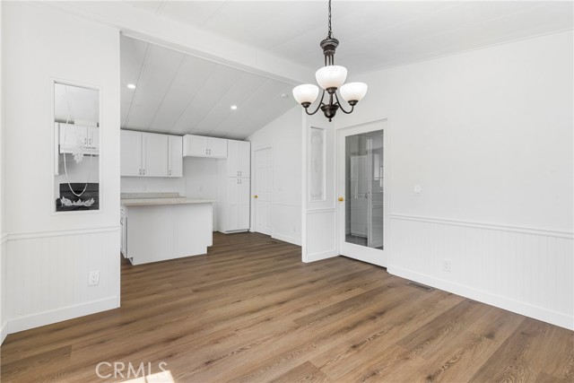 Detail Gallery Image 9 of 36 For 10220 Wrangler Way, Corona,  CA 92883 - 3 Beds | 2 Baths