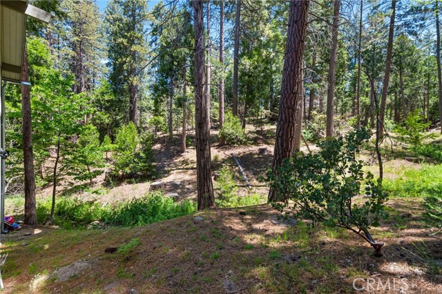 Detail Gallery Image 23 of 29 For 635 Grass Valley Dr, Lake Arrowhead,  CA 92352 - 3 Beds | 2 Baths