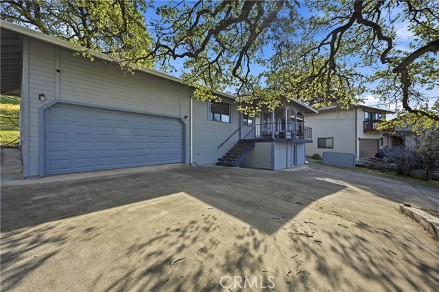 Detail Gallery Image 3 of 33 For 19004 Deer Hill, Hidden Valley Lake,  CA 95467 - 3 Beds | 2 Baths