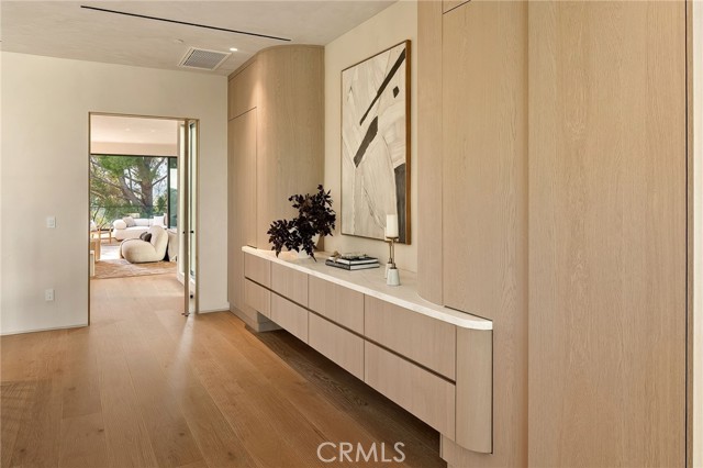 16093 Royal Oak Road photo 58