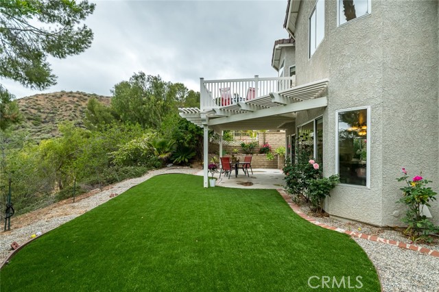 21714 Agajanian Lane, Saugus CA: https://media.crmls.org/medias/512e809e-45c6-4dca-a4ae-106c3c3c2abc.jpg