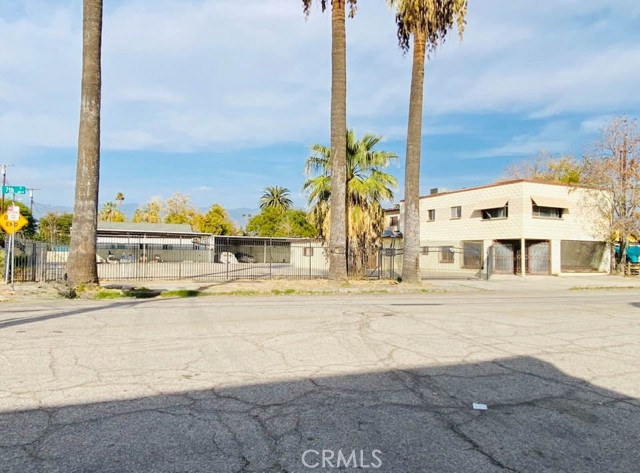 Image 6 of 9 For 338 7th Street