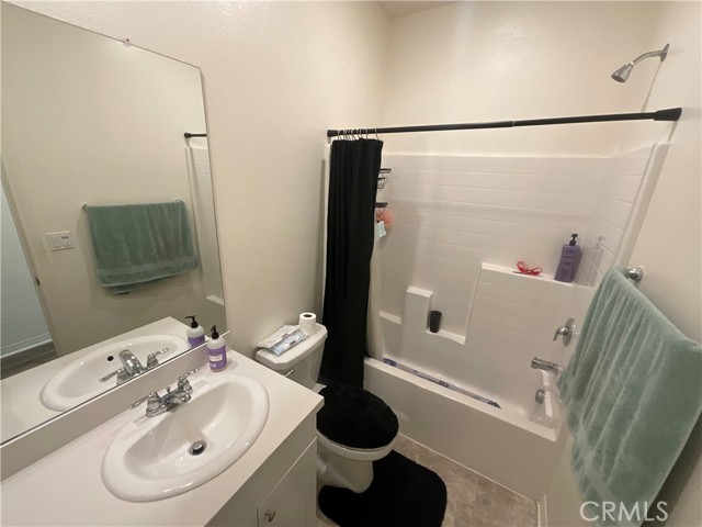 2884 Winter Park, Jurupa Valley CA: https://media.crmls.org/medias/512edb9a-f46b-430e-a556-a88fce944ffe.jpg