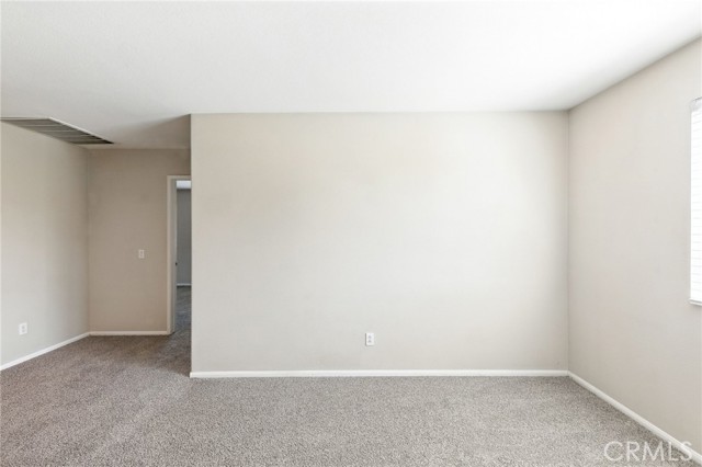 11144 Arizona Avenue, Riverside CA: https://media.crmls.org/medias/512f8f6f-51eb-4b5d-9913-838e1e284f36.jpg