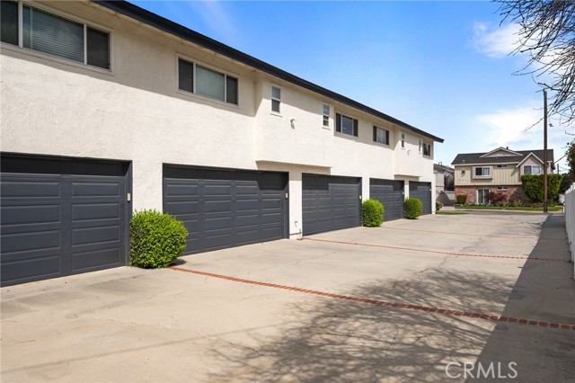 Detail Gallery Image 35 of 37 For 2410 Voorhees Ave #3,  Redondo Beach,  CA 90278 - 2 Beds | 2/1 Baths