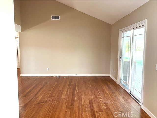 Detail Gallery Image 11 of 42 For 42650 San Julian Pl, Temecula,  CA 92592 - 4 Beds | 2 Baths