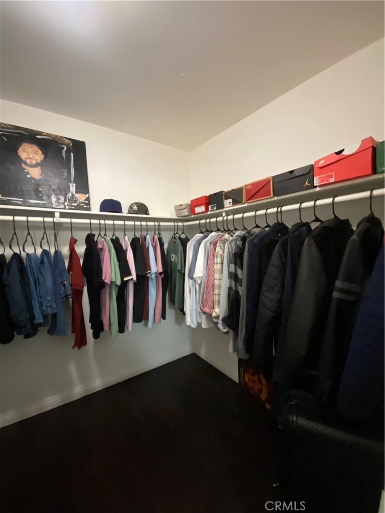 https://media.crmls.org/medias/51304efe-4285-45ca-b665-5fb3ca02d948.jpg?preset=X-Large