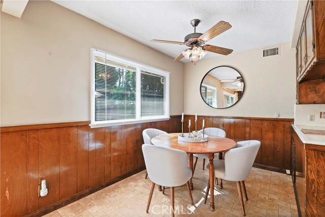 7546 Bluebell Avenue, North Hollywood CA: https://media.crmls.org/medias/51309fc3-d7c8-41b5-ab80-95c6f01a7a70.jpg