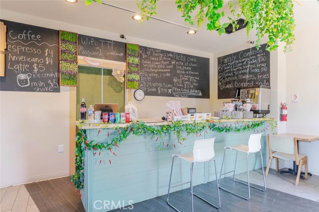 4732 Eagle Rock Boulevard, Los Angeles CA: https://media.crmls.org/medias/5130a5cf-79f0-4c92-bfca-342484182297.jpg