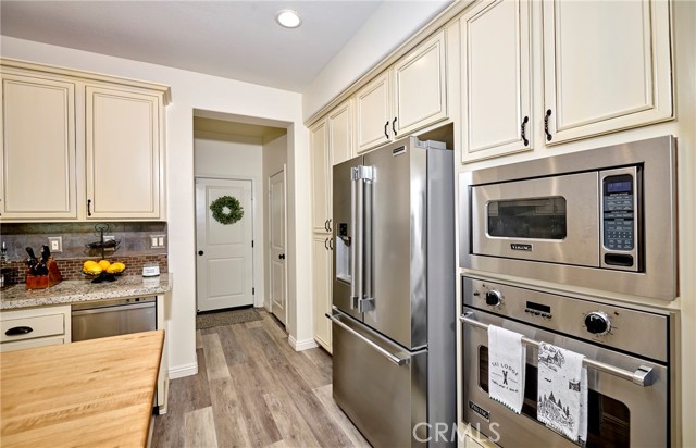 Detail Gallery Image 17 of 49 For 32118 Clear Springs, Winchester,  CA 92596 - 4 Beds | 2/1 Baths