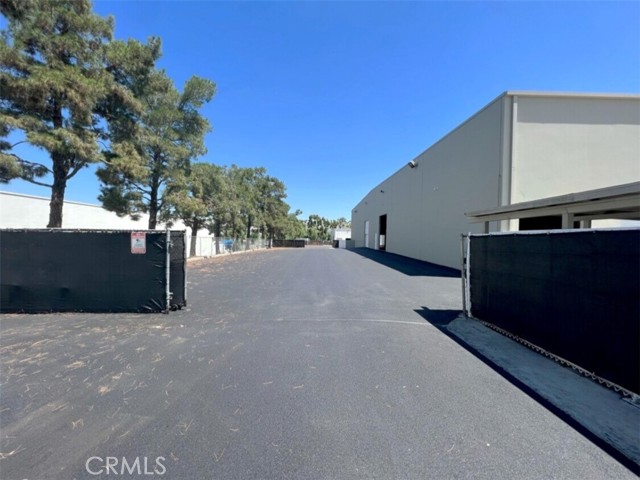 Image 8 of 10 For 1141 California Avenue