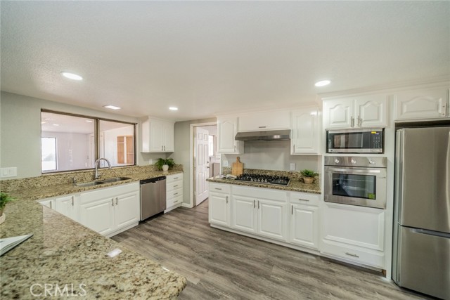 Detail Gallery Image 11 of 55 For 17470 Krameria Ave, Riverside,  CA 92504 - 3 Beds | 2 Baths