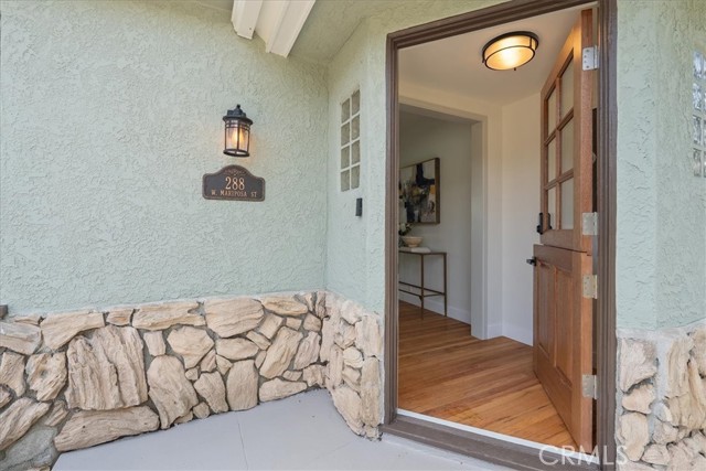 Detail Gallery Image 8 of 34 For 288 W Mariposa St, Altadena,  CA 91001 - 3 Beds | 2 Baths