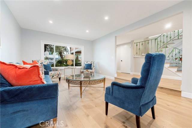 Detail Gallery Image 5 of 37 For 3661 Wisteria, Seal Beach,  CA 90740 - 4 Beds | 3 Baths