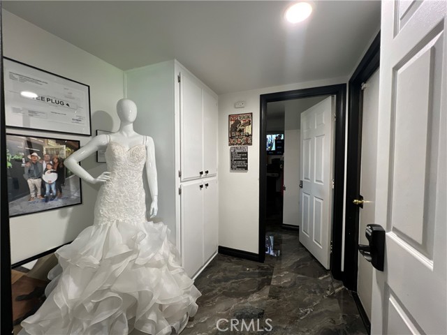 Detail Gallery Image 24 of 59 For 15245 Apache Rd, Apple Valley,  CA 92307 - 3 Beds | 2 Baths