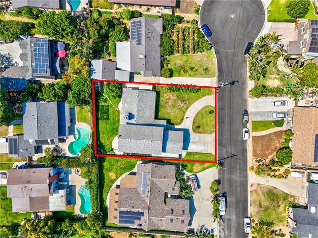 14141 Clarissa Lane, North Tustin CA: https://media.crmls.org/medias/51367705-01c5-4615-aed5-de7673bf8344.jpg