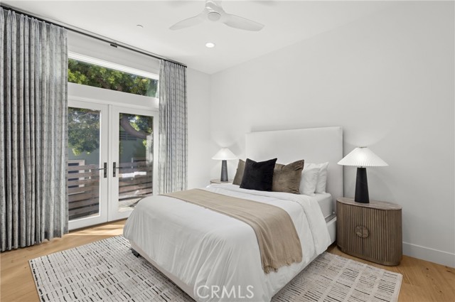 Detail Gallery Image 22 of 37 For 706 Poinsettia, Corona Del Mar,  CA 92625 - 5 Beds | 3/1 Baths