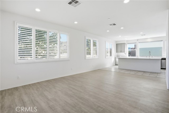 Detail Gallery Image 16 of 34 For 811 N Dalton Ave #105,  Azusa,  CA 91702 - 4 Beds | 3/1 Baths