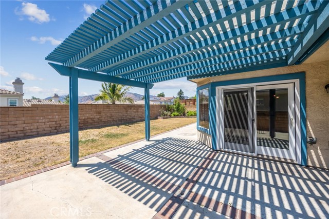 5795 Blackbird Lane, La Verne CA: https://media.crmls.org/medias/51378fff-e123-45bd-a363-b113ffe23134.jpg