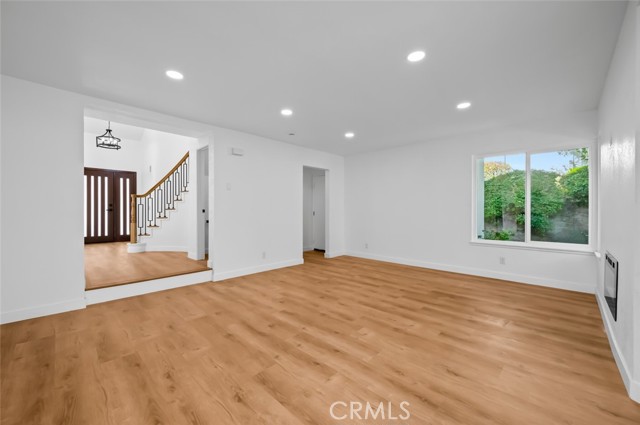 Detail Gallery Image 18 of 44 For 26746 Brandon, Mission Viejo,  CA 92692 - 4 Beds | 2/1 Baths