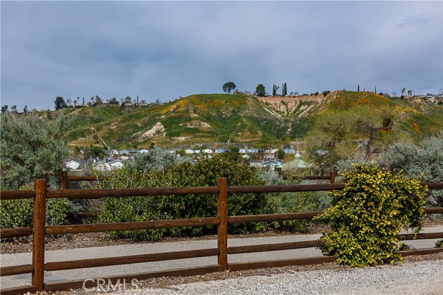 Detail Gallery Image 47 of 47 For 19778 Northcliff Drive, Canyon Country,  CA 91351 - 2 Beds | 2 Baths