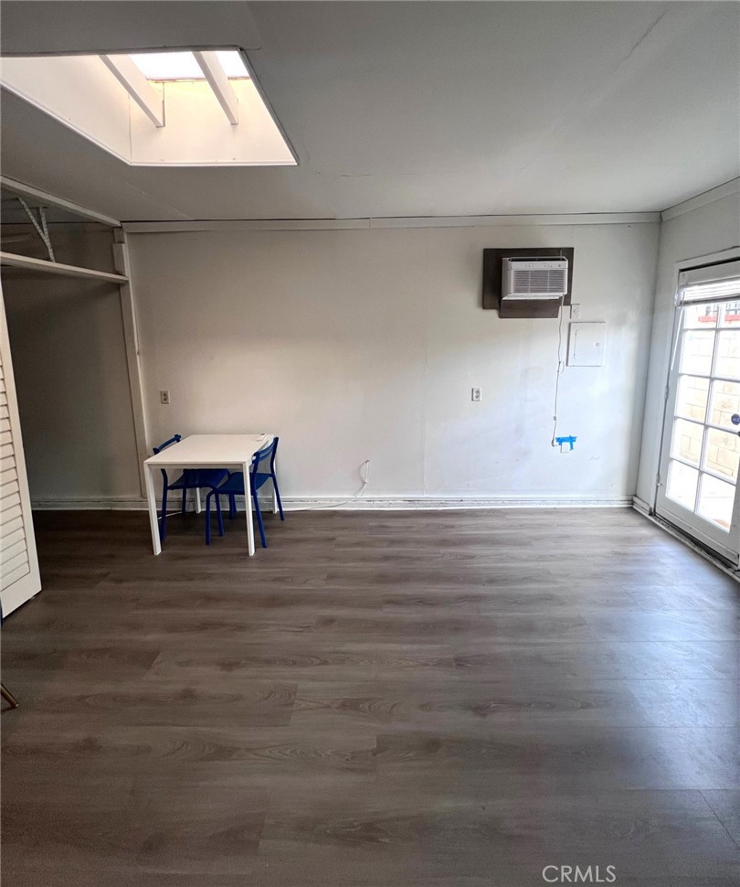 MLS #WS25268457 image #3