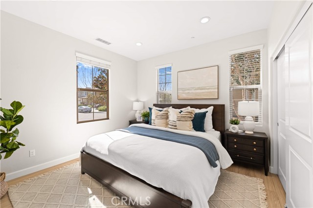 Detail Gallery Image 30 of 63 For 109 Bumblebee, Irvine,  CA 92618 - 4 Beds | 3/1 Baths