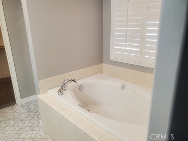 Detail Gallery Image 10 of 11 For 5730 Banning St, Bakersfield,  CA 93314 - 3 Beds | 2 Baths