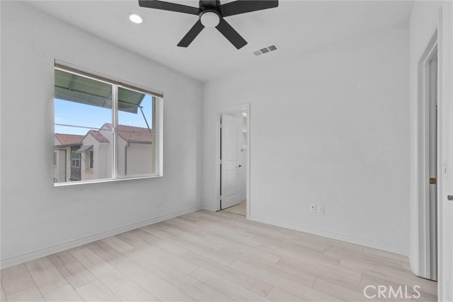 1245 Oliva, Duarte CA: https://media.crmls.org/medias/513af5c7-906c-4b0b-808f-a680de5f06ff.jpg