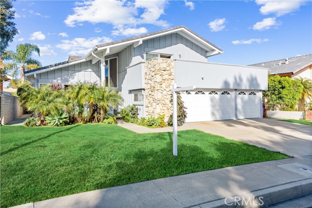 6411 Shire Way, Long Beach, California 90815, 4 Bedrooms Bedrooms, ,3 BathroomsBathrooms,Single Family Residence,For Sale,Shire,DW24033445