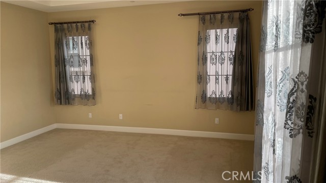 Detail Gallery Image 9 of 19 For 71 Honeyflower, Irvine,  CA 92620 - 5 Beds | 3/1 Baths