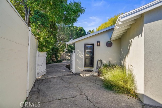 Detail Gallery Image 18 of 19 For 8636 8636 Delco, Winnetka,  CA 91306 - 3 Beds | 2 Baths