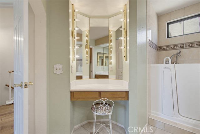334 Country Club, C photo 27