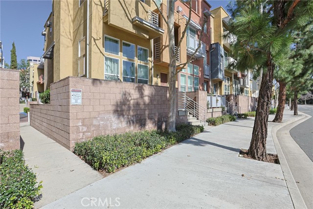 Detail Gallery Image 4 of 70 For 347 E Memory, Santa Ana,  CA 92705 - 4 Beds | 2/1 Baths