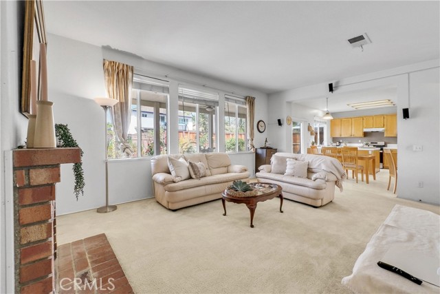 Detail Gallery Image 15 of 45 For 6981 Rivertrails Dr, Corona,  CA 91752 - 5 Beds | 3 Baths