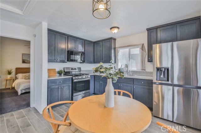 Detail Gallery Image 18 of 46 For 1327 Exposition Bld, Los Angeles,  CA 90018 - 2 Beds | 2 Baths