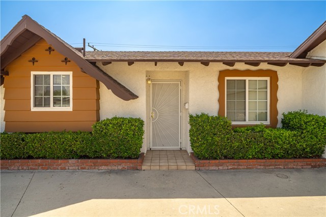 5422 Golondrina Drive, San Bernardino CA: https://media.crmls.org/medias/5142480a-7bc1-49b7-9ae7-6d4d28c5fa49.jpg